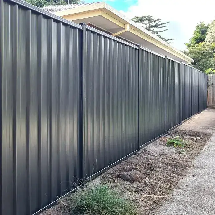 Colorbond fence installed in Townsville